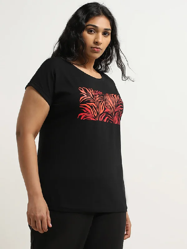 Gia Black Abstract Printed Cotton T-Shirt