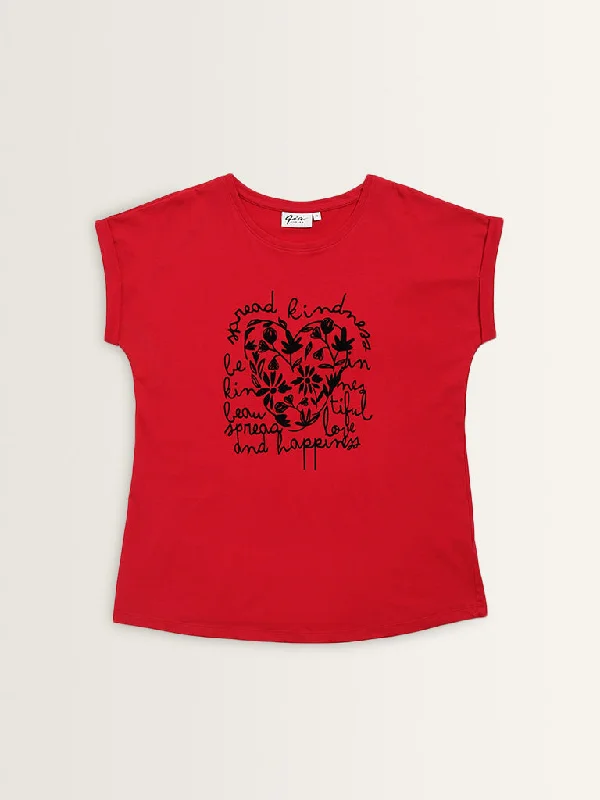 Gia Red Text Printed Cotton T-Shirt