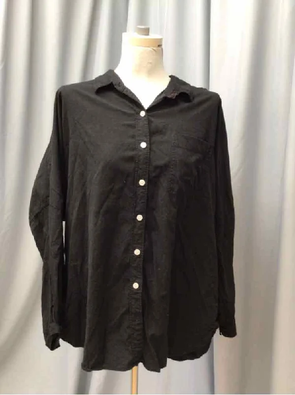 AMERICAN EAGLE SIZE MEDIUM Ladies BLOUSE