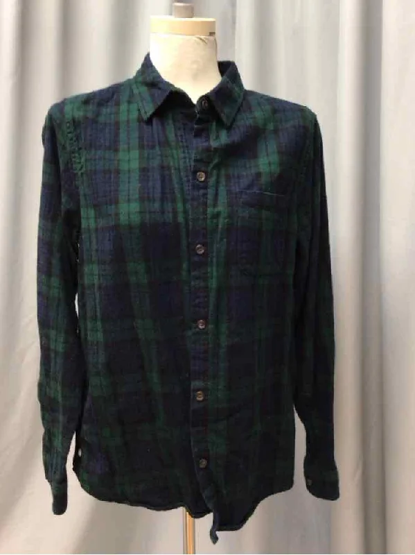 LL BEAN SIZE MEDIUM Ladies BLOUSE