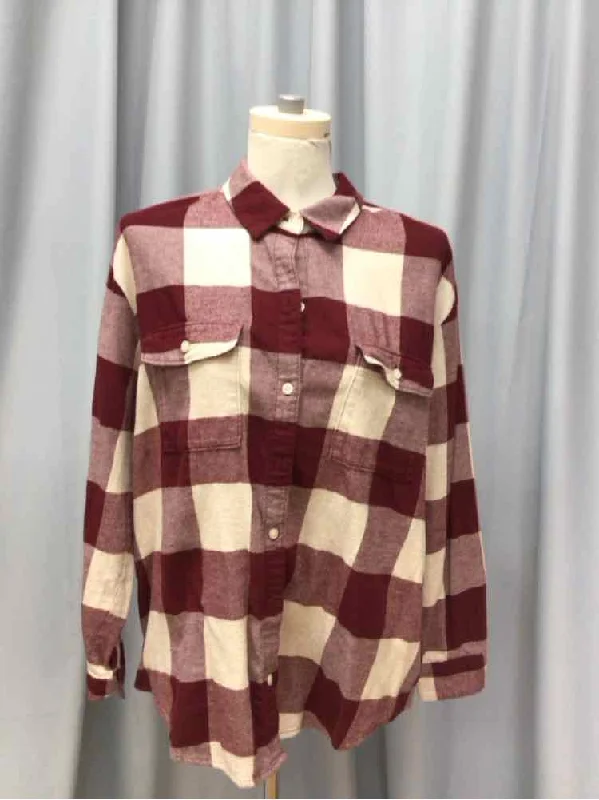 OLD NAVY SIZE LARGE Ladies BLOUSE