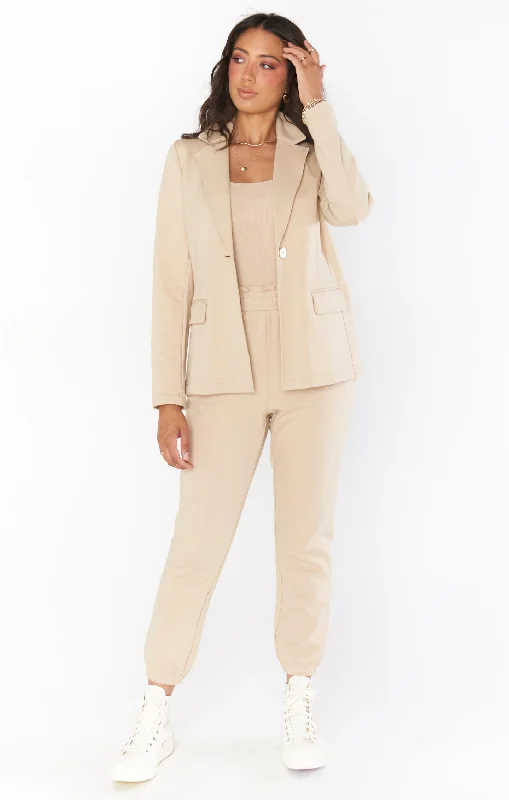 Lazy Chic Blazer ~ Tan Knit